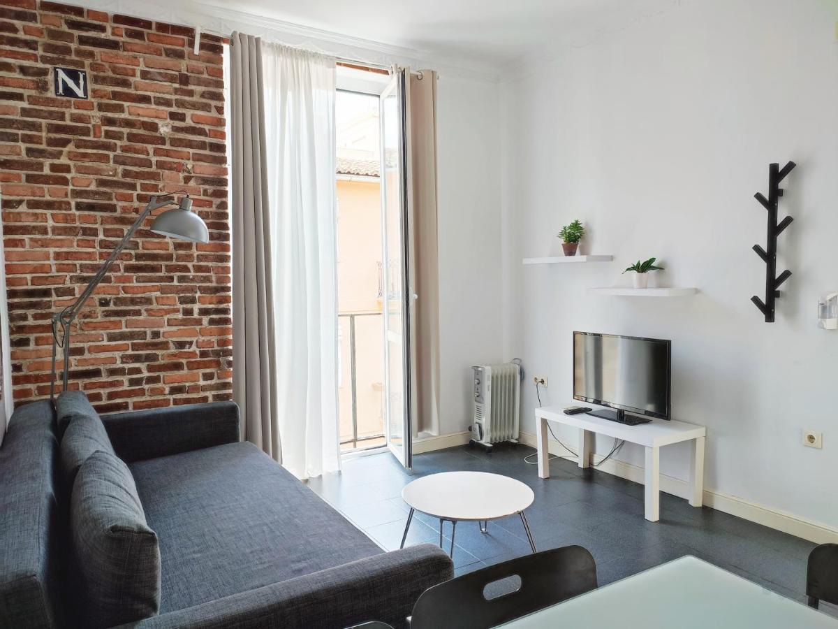 Flats Friends Torres Quart Apartment