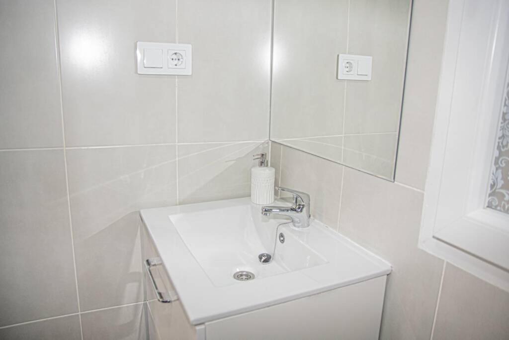 Lovely Modern Flat Center Apartamento Valencia