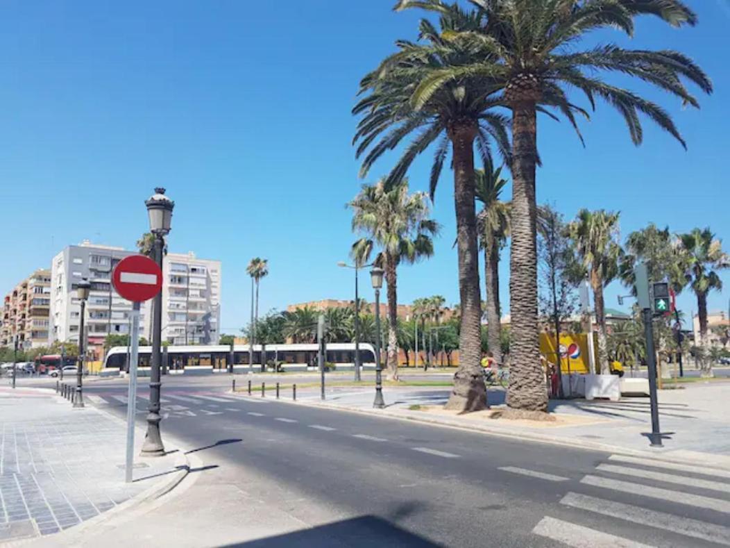 Reina Playa Apartamento Valencia