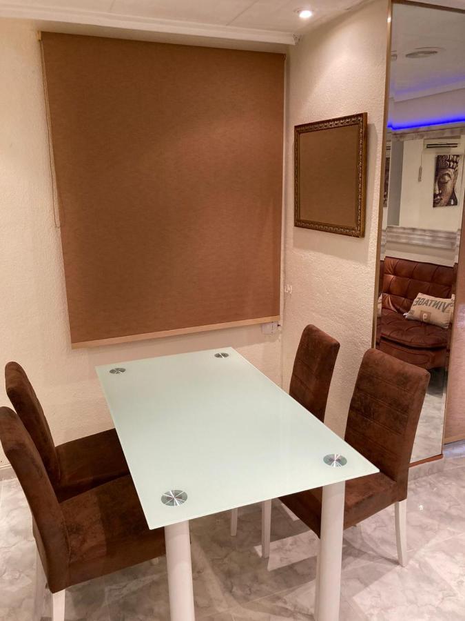 Apartamento A 100 Metros De La Playa Malvarrosa *