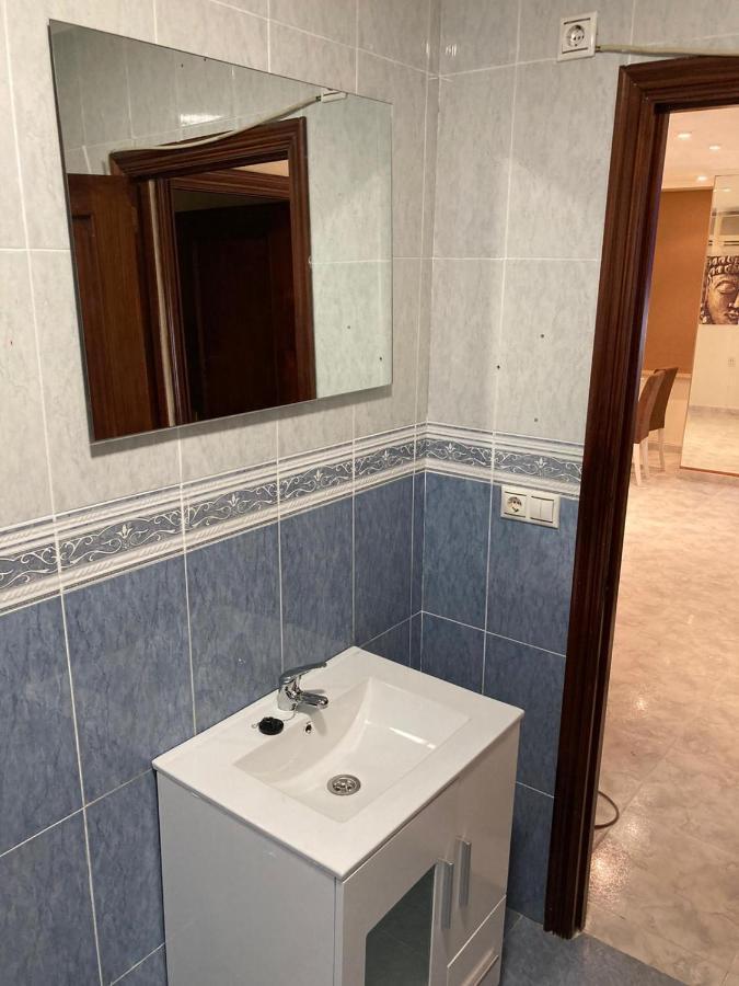 Apartamento A 100 Metros De La Playa Malvarrosa *