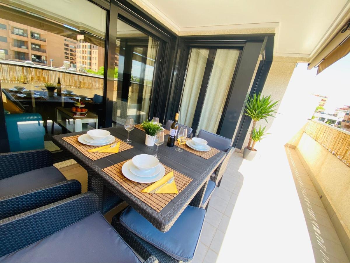 M & B Apartment *