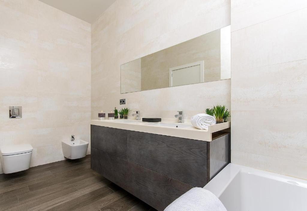 Luxury - Market Apartamento *