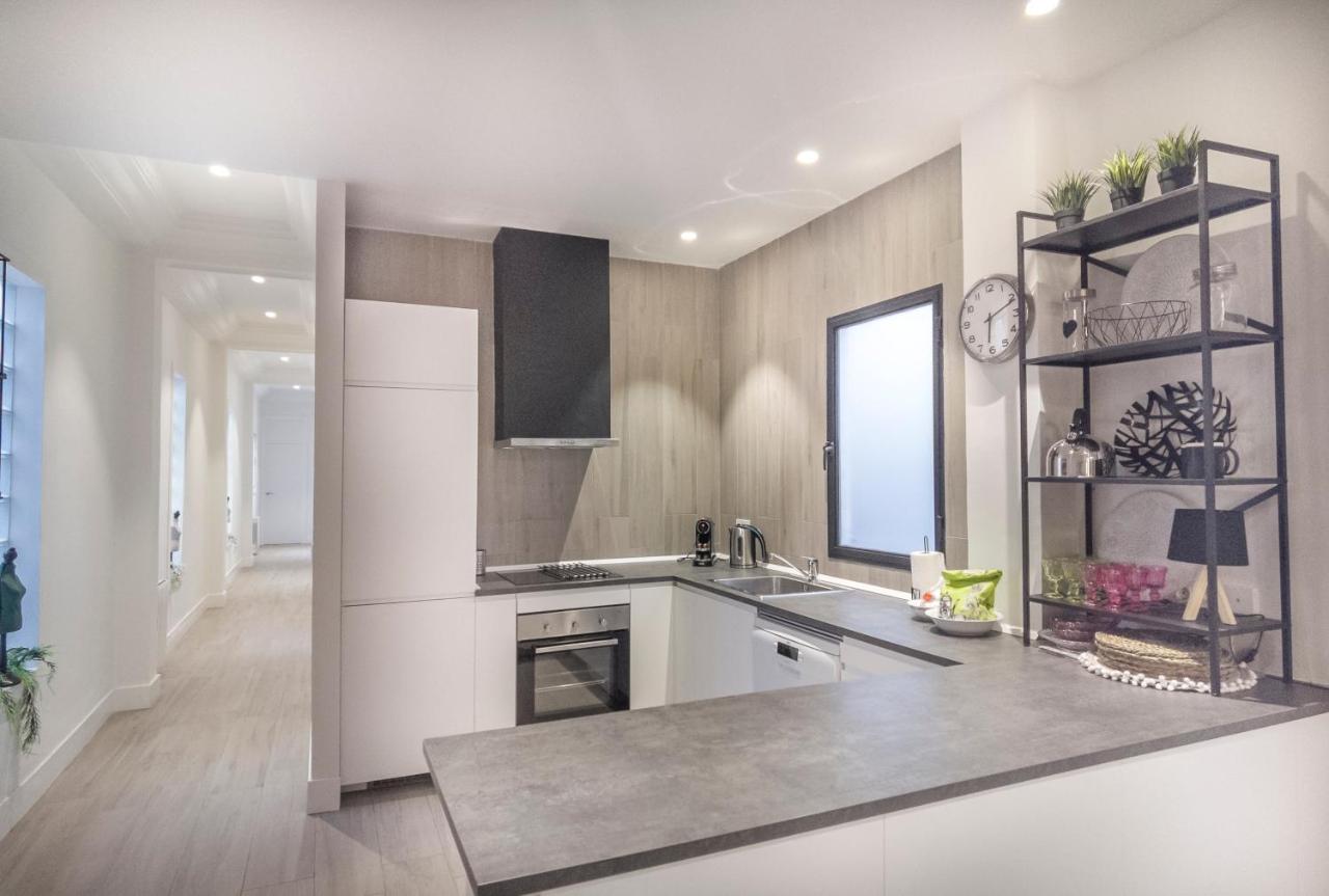 Hall Market Apartment *