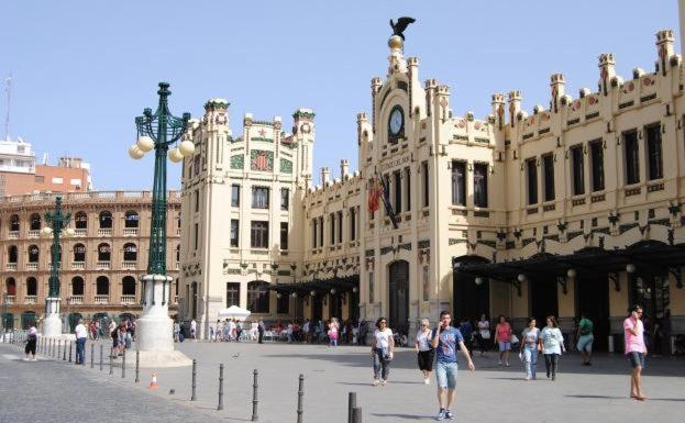 El Pisito Escondido * Valencia
