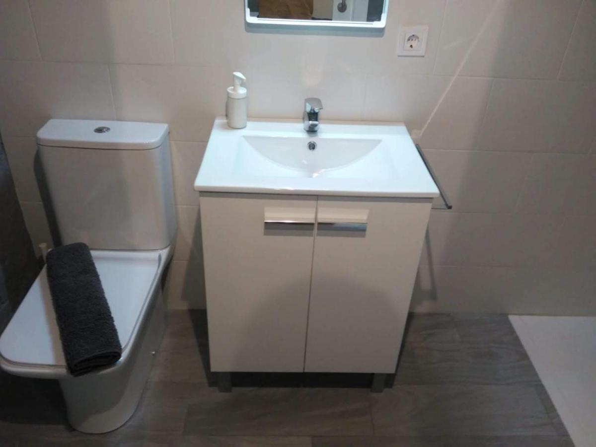 Apartamento Pequeño Con Mini Piscina *