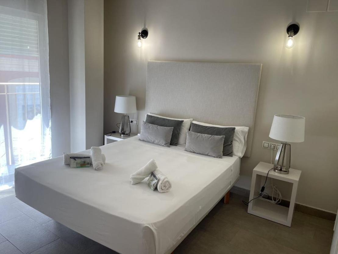 Balmes Market Mid-term Apartment