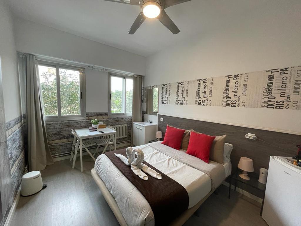 Suits You: Adults-only Centro Historico With Auto Check-in Hotel Valencia