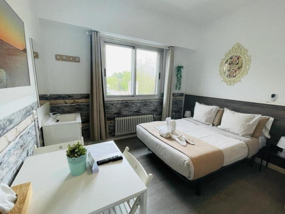 Suits You: Adults-only Centro Historico With Auto Check-in Hotel