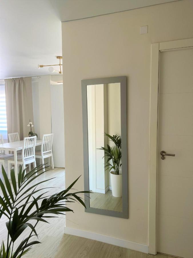 Cozy Modren On Malvarrosa Habitación en casa particular