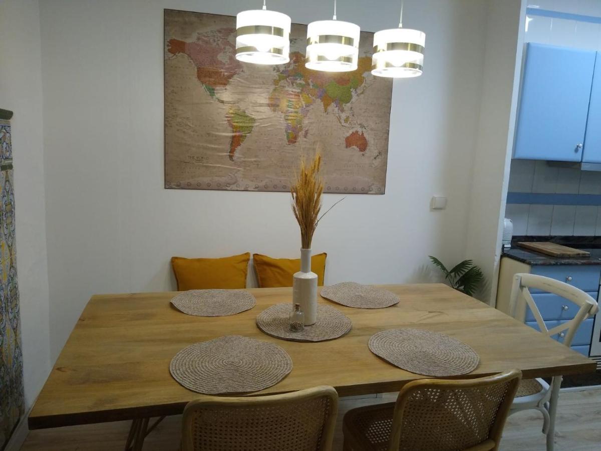 Casa Con Encanto Y Terraza Junto A La Playa Holiday home