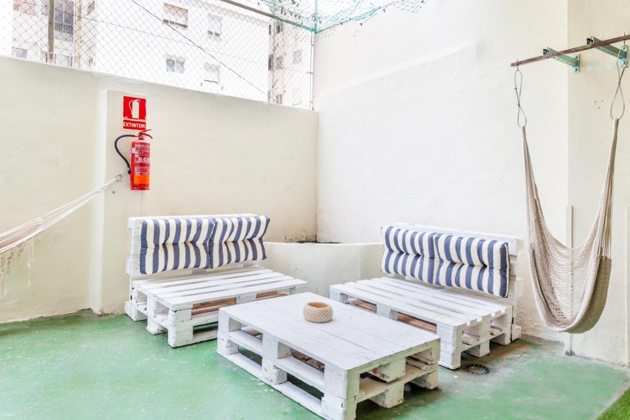 Capsule Hostel
