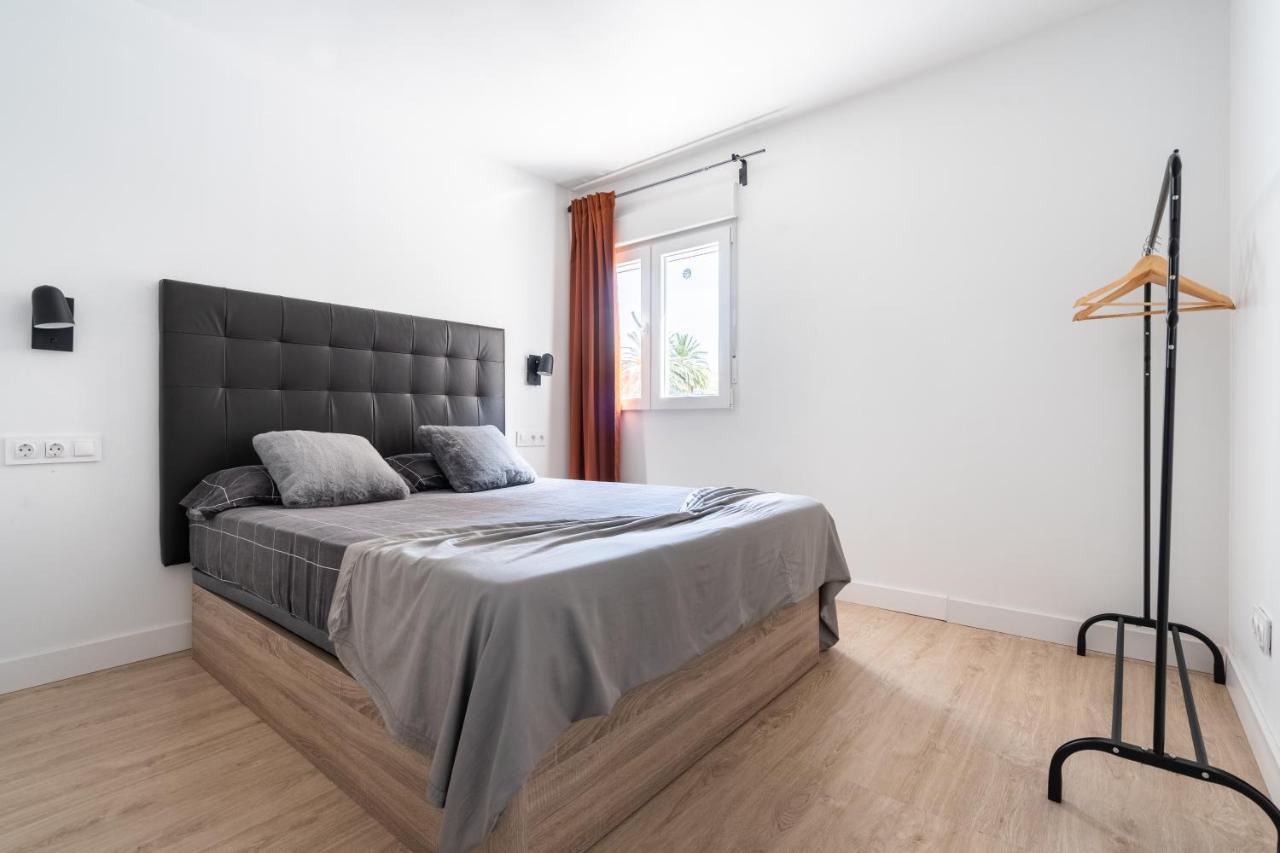 - Spacious Sanctuary In The Heart Of Valencia! -