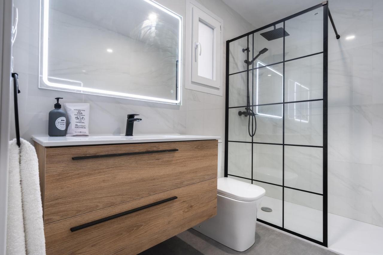 - Spacious Sanctuary In The Heart Of Valencia! - *