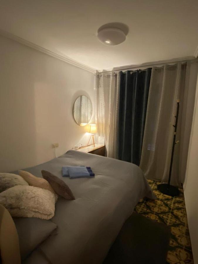 Homestay Habitacion Con Balcon Privado. *