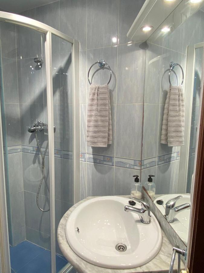 Homestay Habitacion Con Balcon Privado. *
