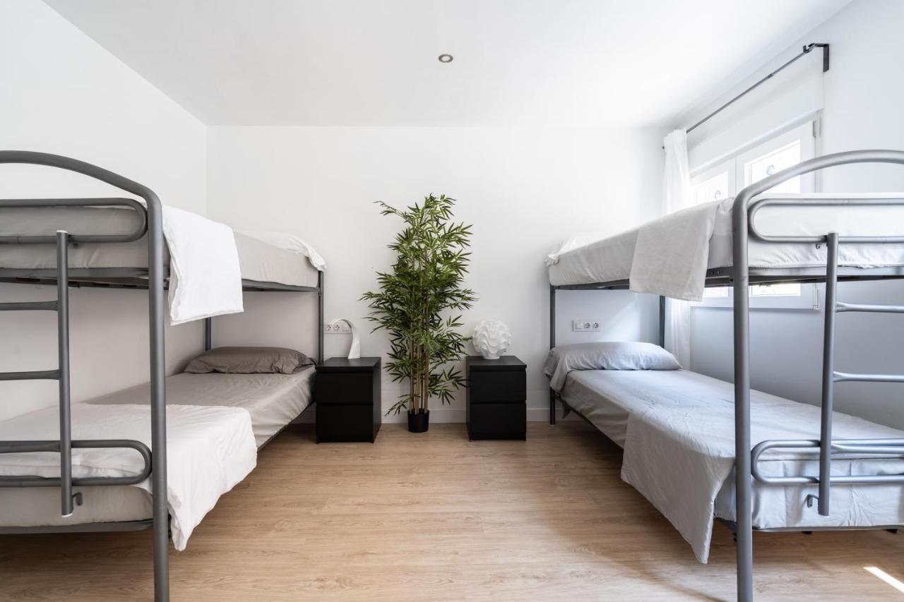 - Spacious Sanctuary In The Heart Of Valencia! - Apartment