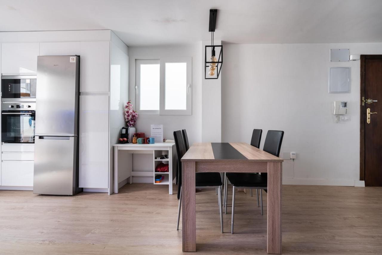 - Spacious Sanctuary In The Heart Of Valencia! - *
