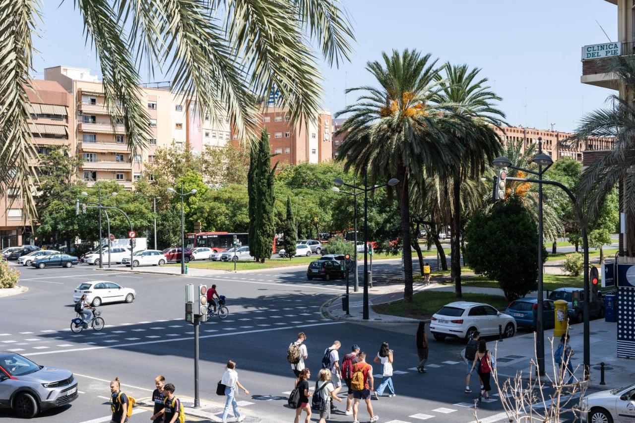 Apartment - Spacious Sanctuary In The Heart Of Valencia! -