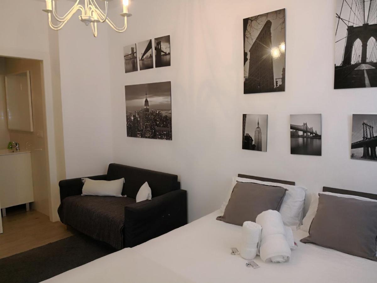 Bonito Bien Comunicado Apartamento