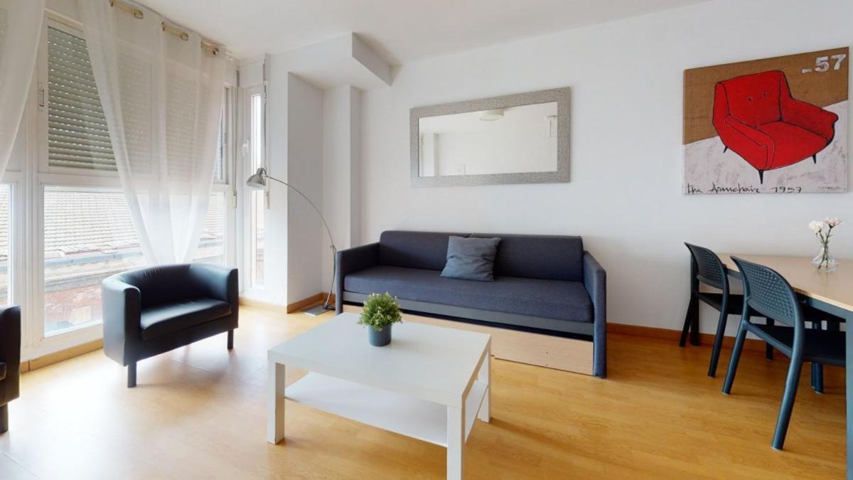 Flatsforyou Port Apartment