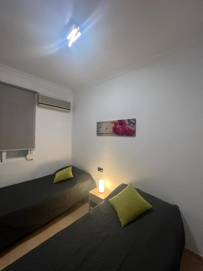 Calle Mora De Rubielos With Free Private Underground Parking * Valencia
