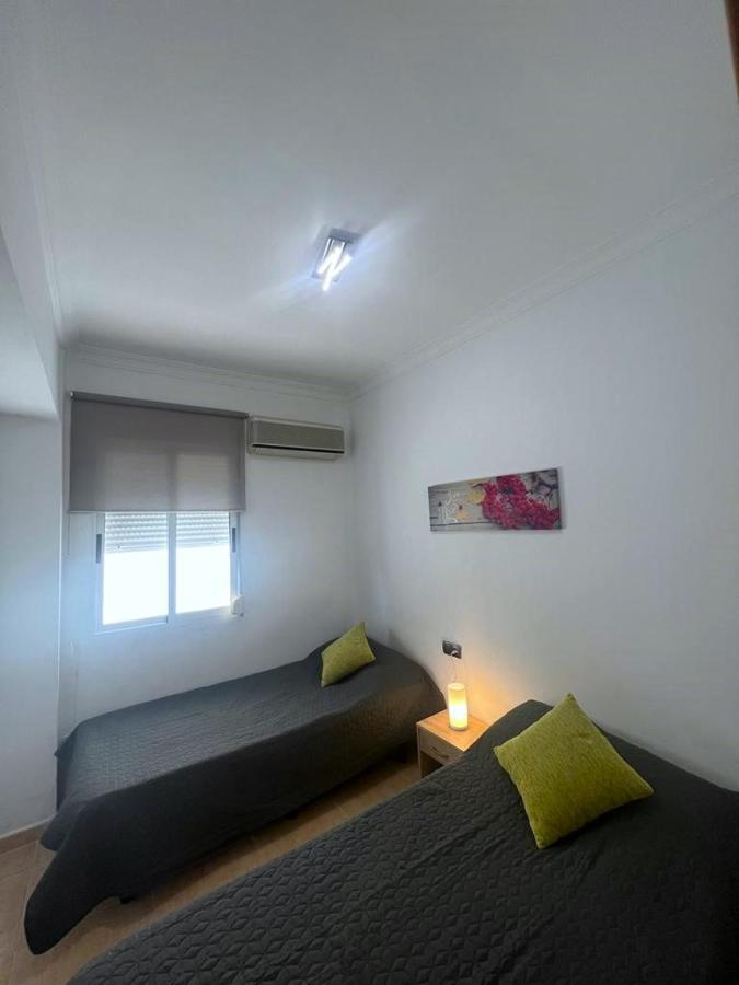 Apartment Calle Mora De Rubielos With Free Private Underground Parking *
