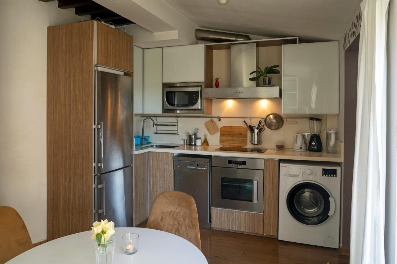 Silk Exchange - Market Apartment *