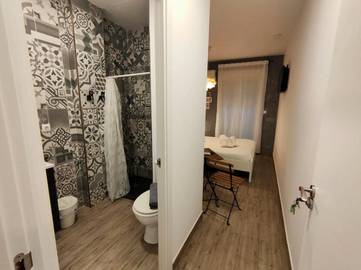 Apartamento Pequeño Con Mini Piscina *