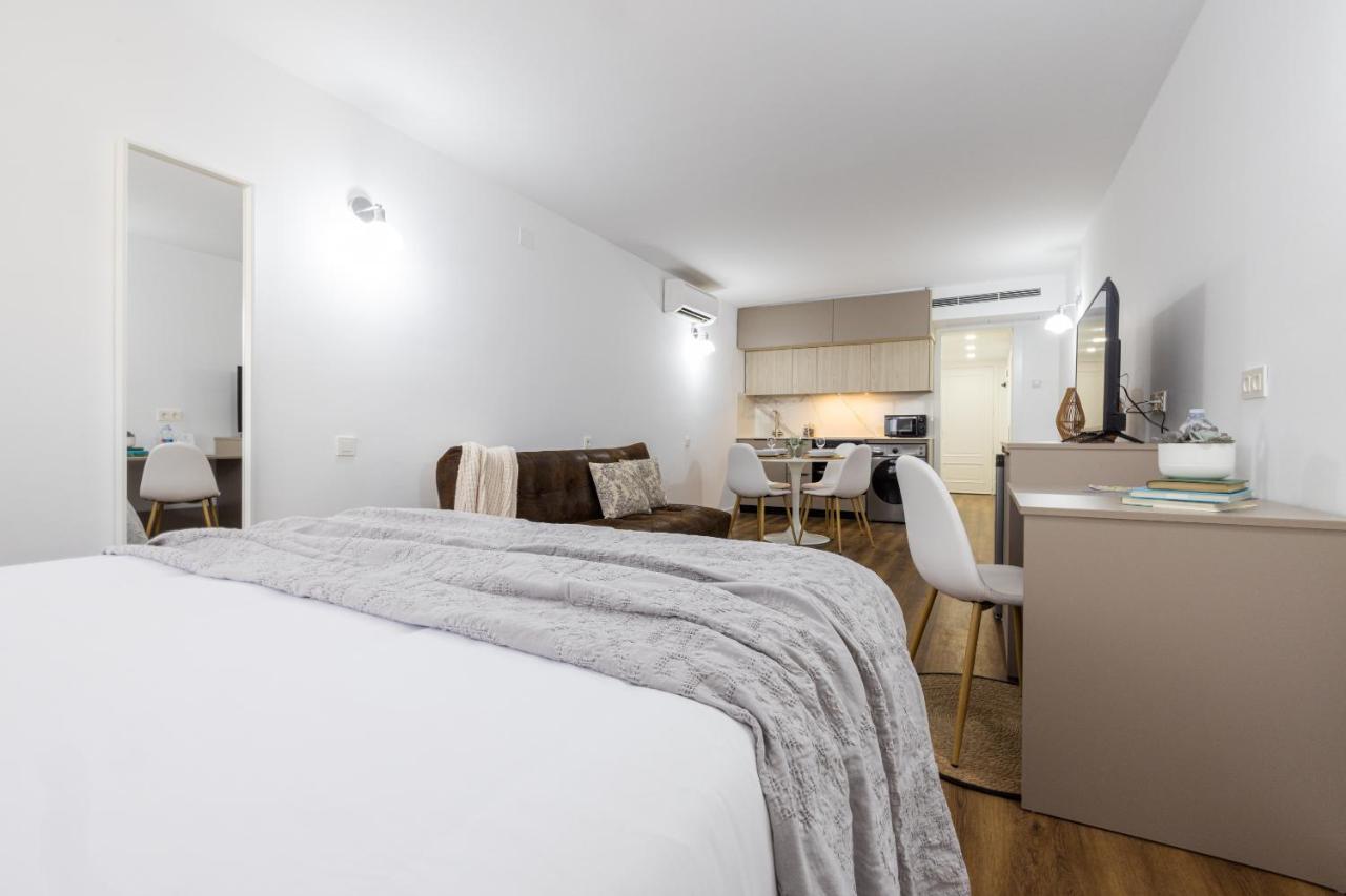 Florit Flats - The Apolo Apartment Valencia