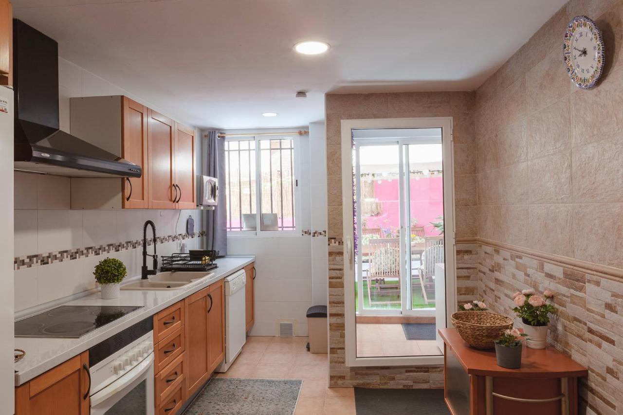 Apartment Luxury Artistic Digital Nomad 2 Bedroom W/terrace