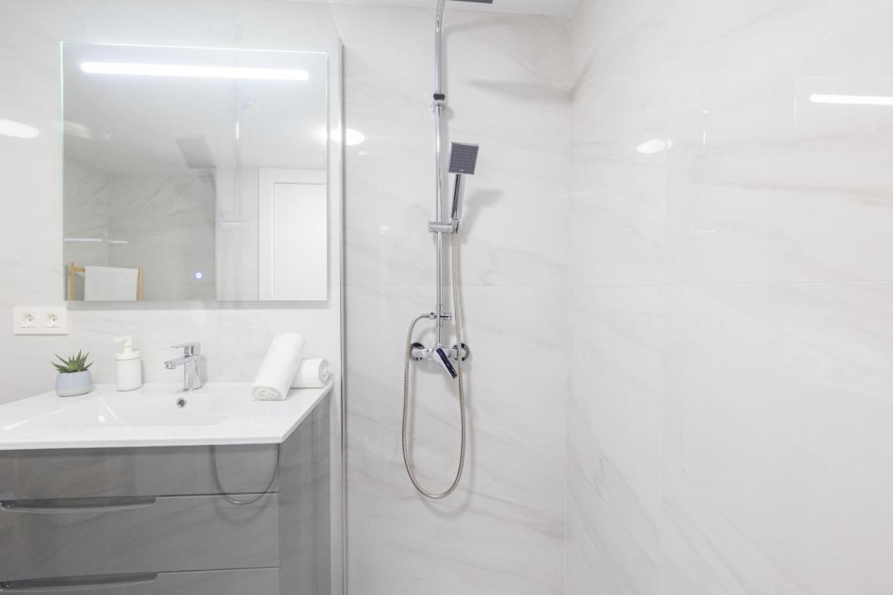 Florit Flats - The Apolo Apartment *