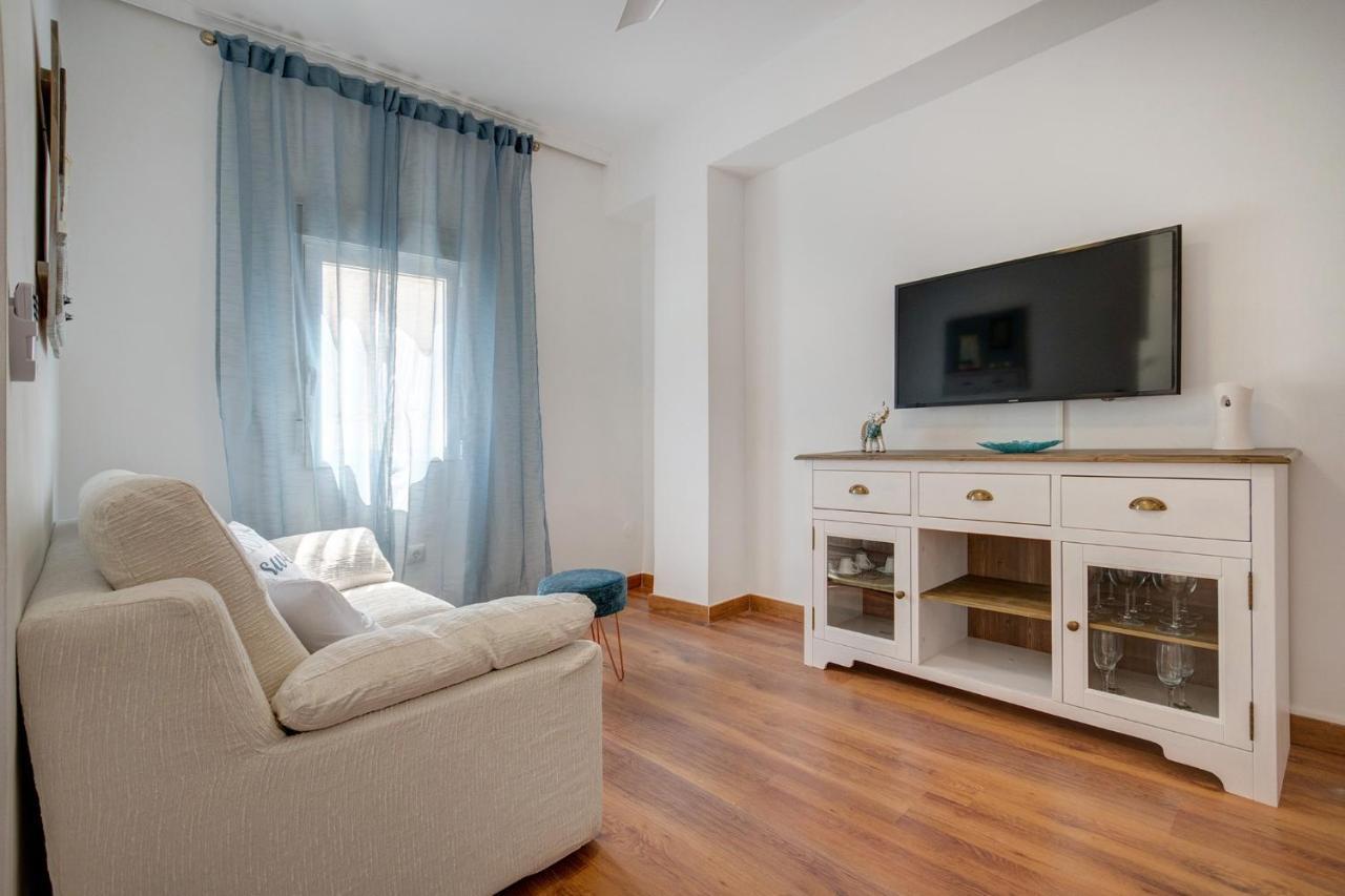 Beds & Breaks Glinka Apartment *