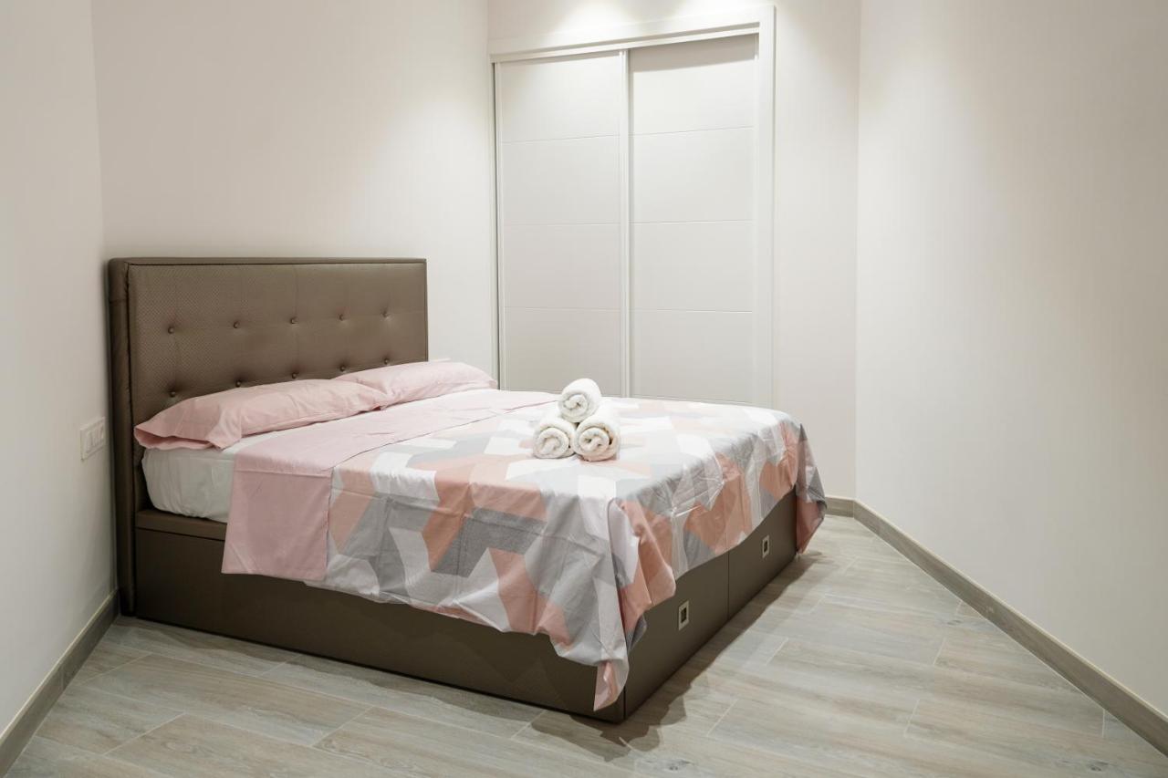 Apartamento Mimi's In En Corts Valencia