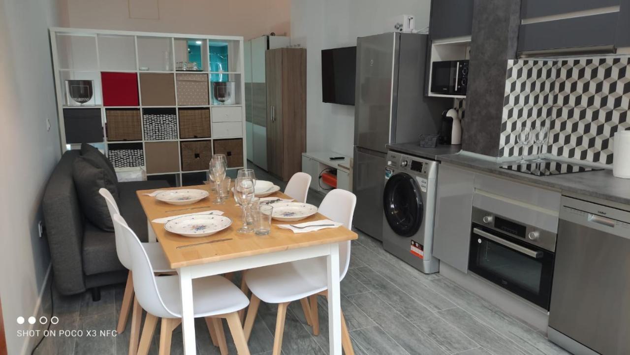 Apartmentsuitespain Playa - Universidades