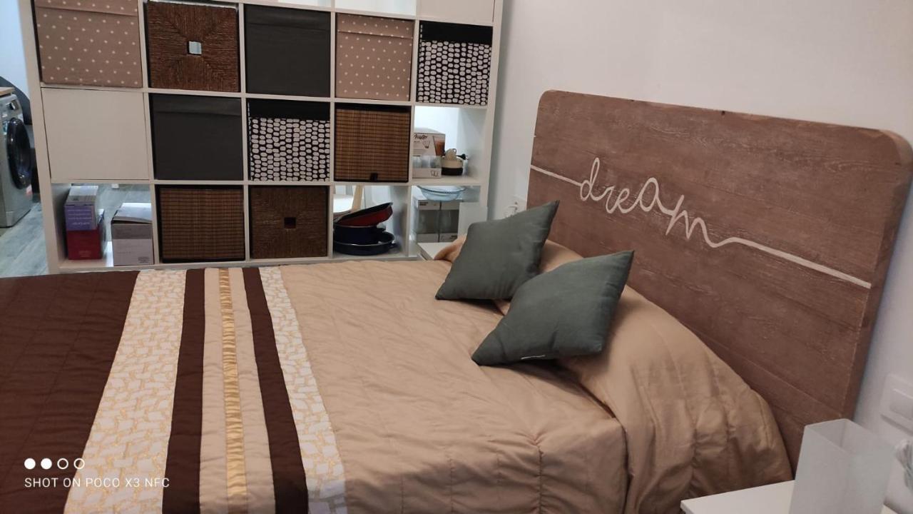 Apartmentsuitespain Playa - Universidades *