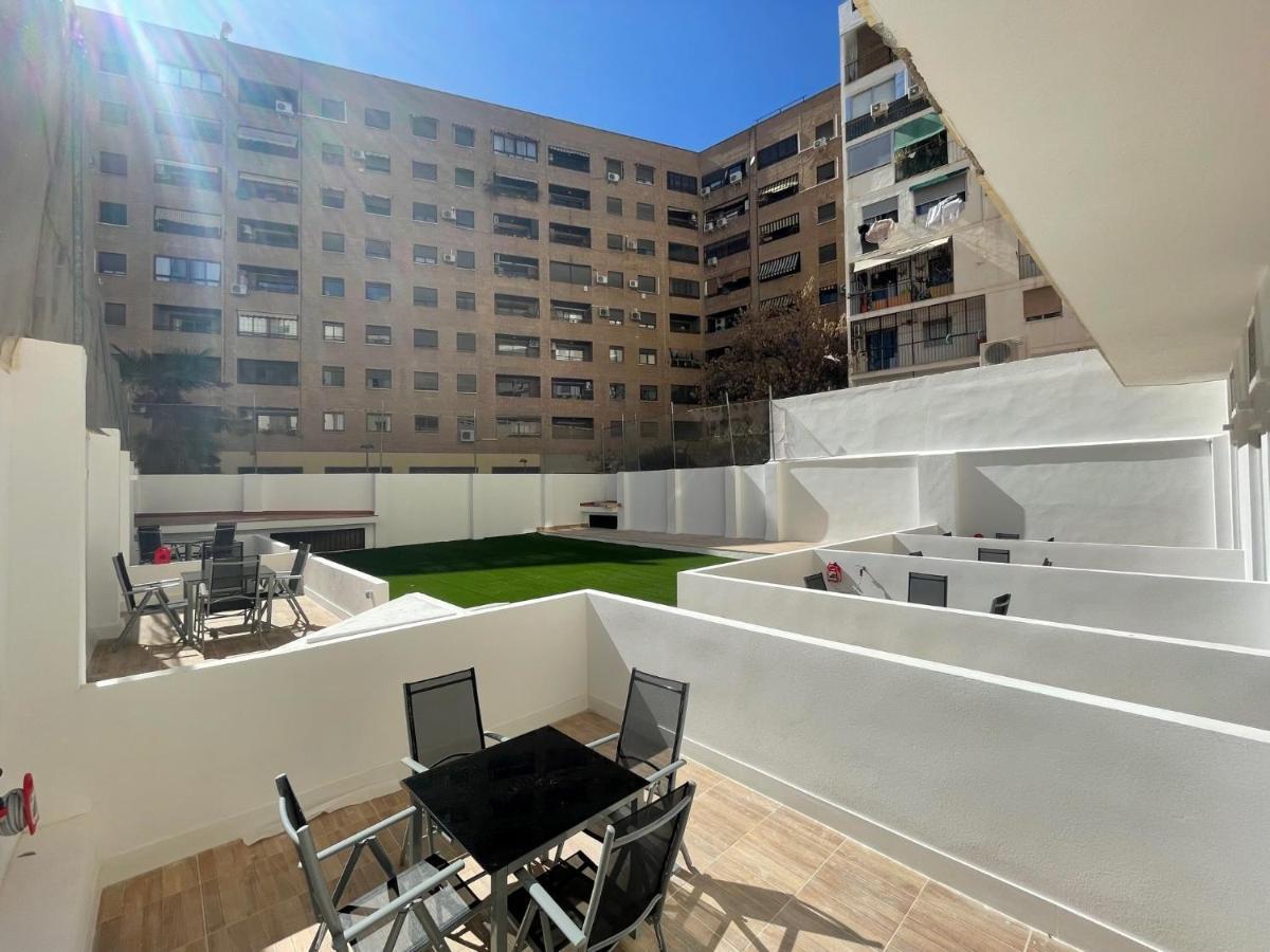 Apartamento Travel Habitat Ave Sorolla Suites