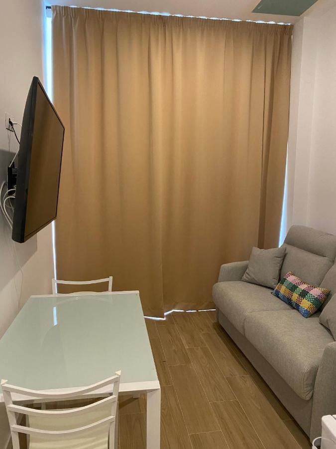 Apartamento Travel Habitat Ave Sorolla Suites