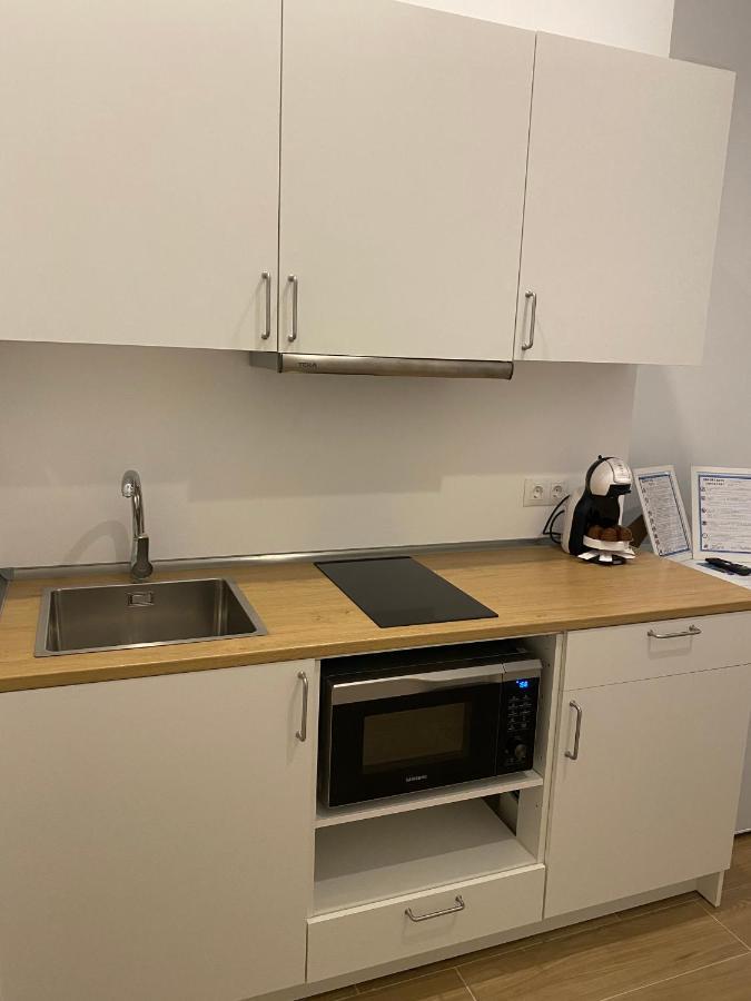 Travel Habitat Ave Sorolla Suites