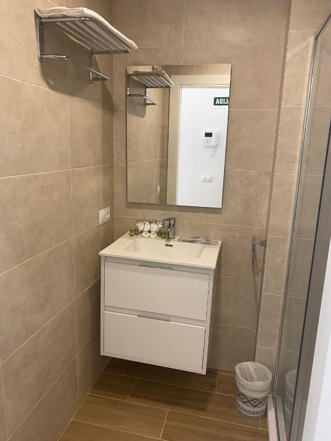 Apartamento Travel Habitat Ave Sorolla Suites *