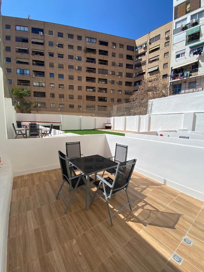 Apartamento Travel Habitat Ave Sorolla Suites