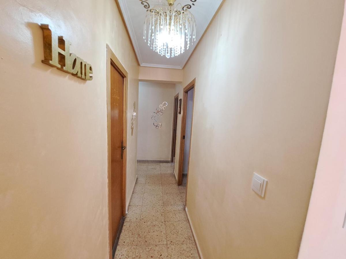 3 Bedroom Flat With Wifi *