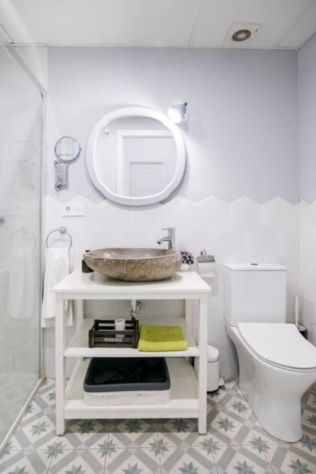 Cozy Flat In Center Feel The Vibe Selfcheckin Apartment