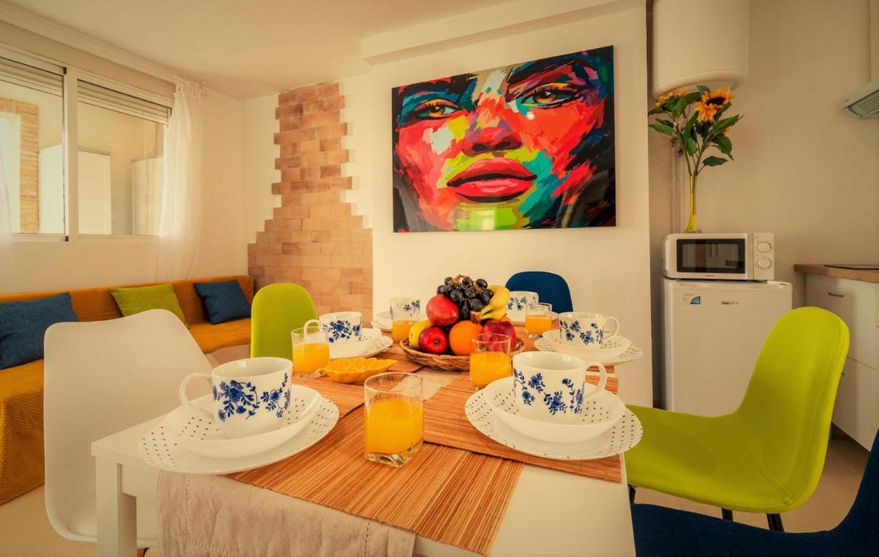 Penthouse Duplex In A 4 Floors Spanish House -8 Min To Center By Metro Apartamento