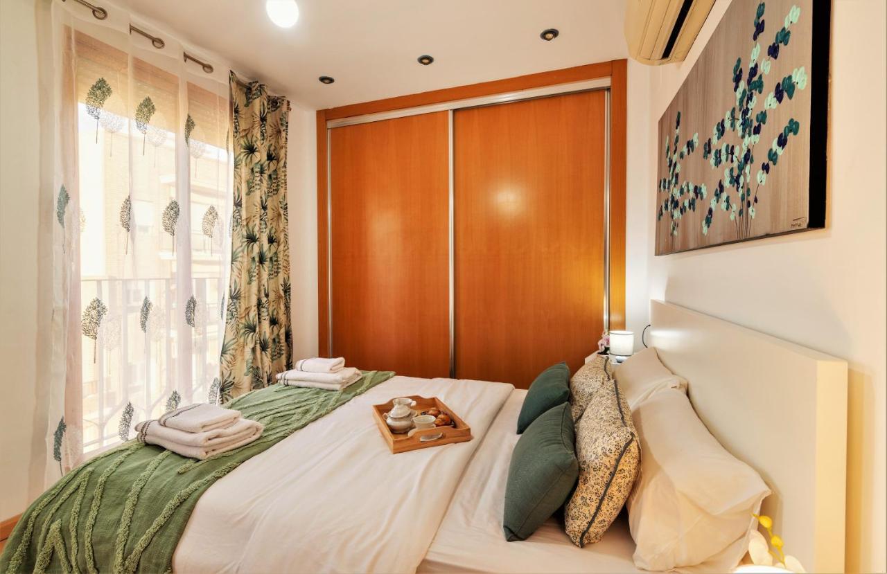 Apartamento Penthouse Duplex In A 4 Floors Spanish House -8 Min To Center By Metro