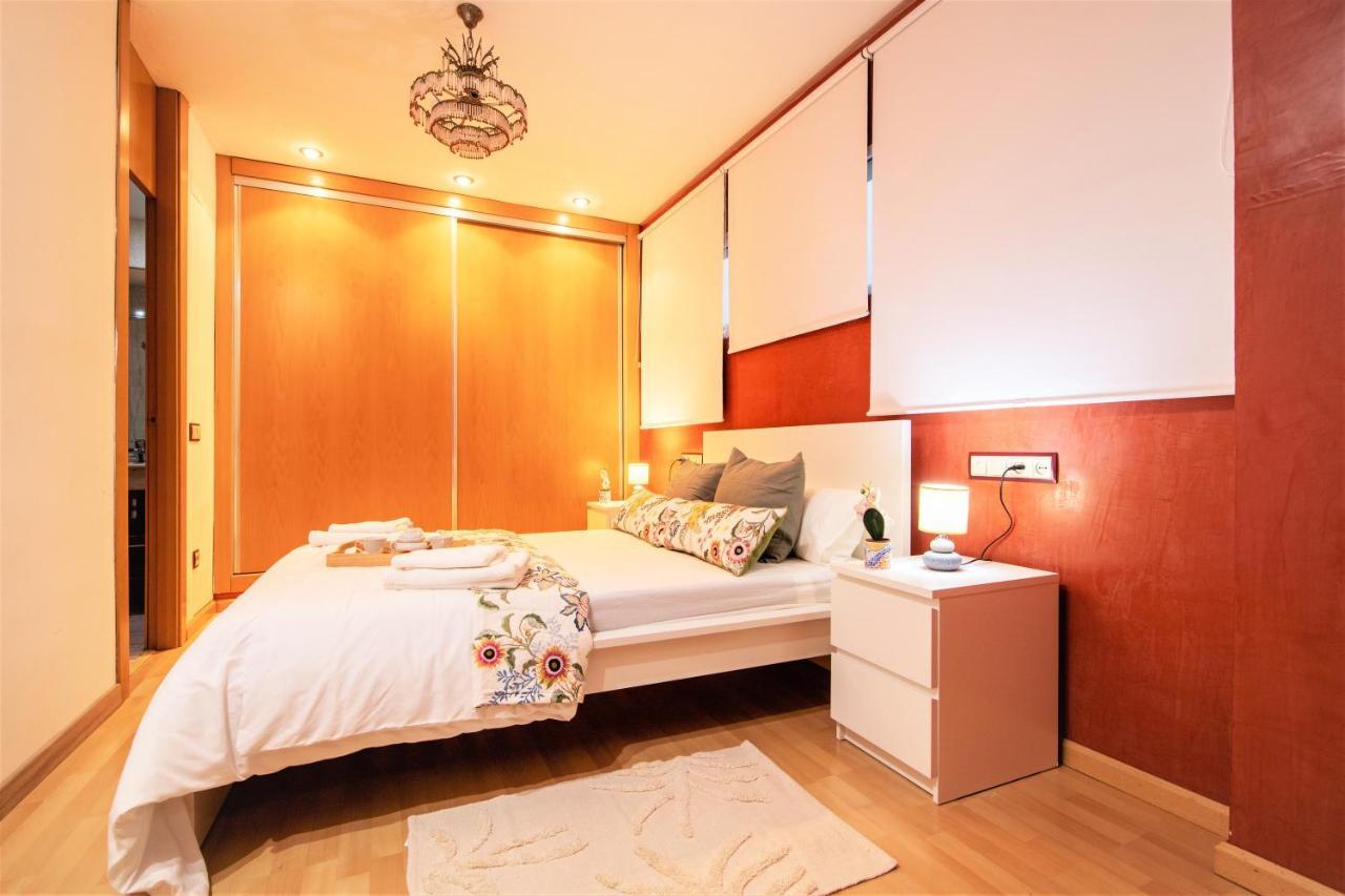 Apartamento Penthouse Duplex In A 4 Floors Spanish House -8 Min To Center By Metro