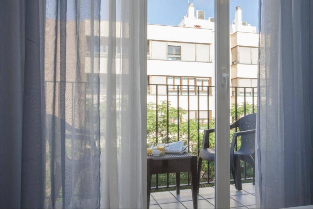 Cozy Flat Near Torres De Serrano Apartamento Valencia