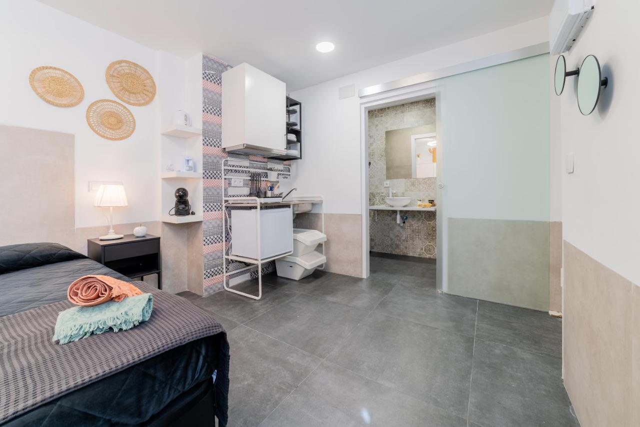 Aptuvalencia-f&b Sol Sl *