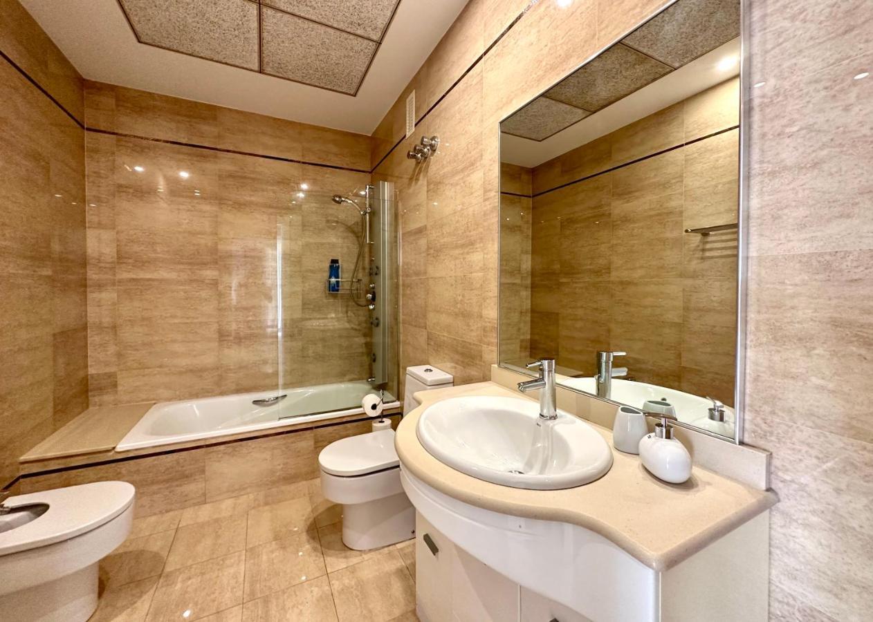 Reinapart Patacona Beachfront Seaview Apartamento