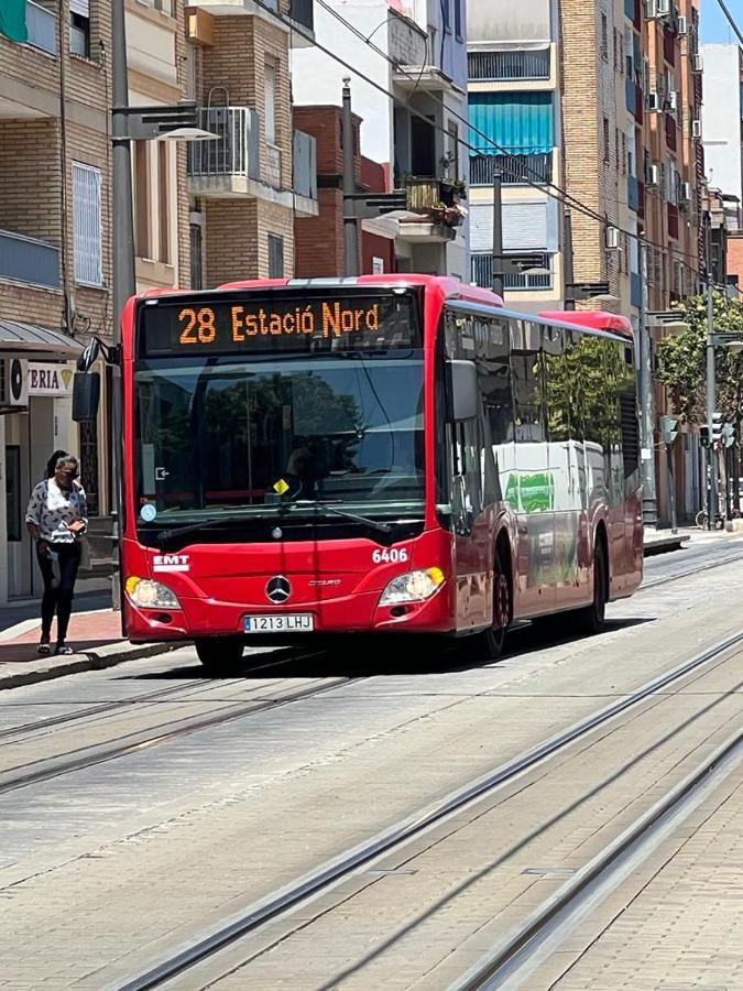 Esmeralda With Free Private Underground Parking Apartamento Valencia